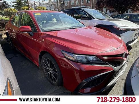 Certified 2023 Toyota Camry SE AWD/4WD image 1