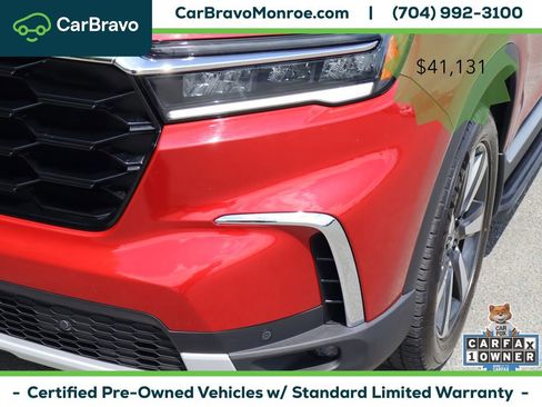 Used 2024 Honda Pilot Touring image 10