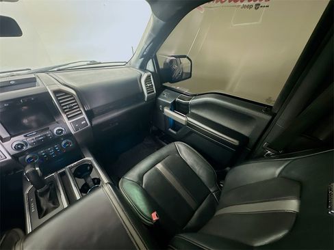 Used 2019 Ford F150 Platinum image 11