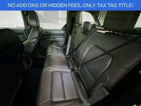 New 2025 Ford Bronco Badlands image 24