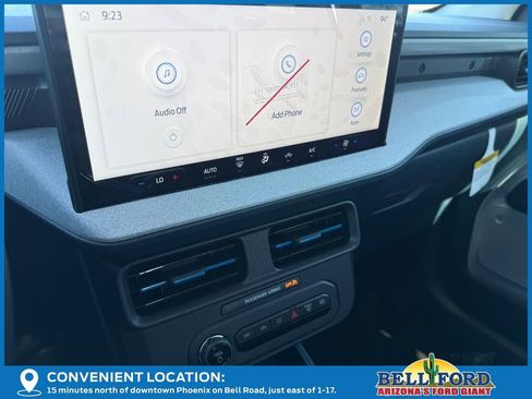 New 2025 Ford Maverick XLT image 18