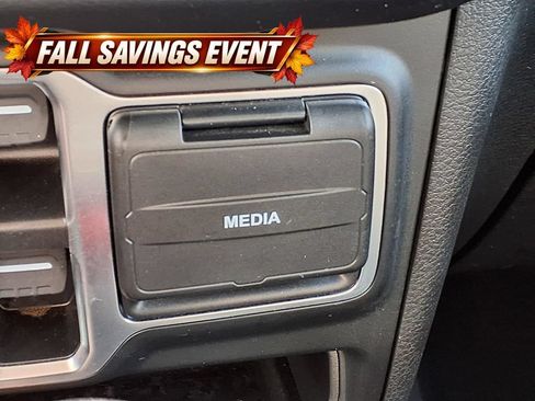 Used 2025 Jeep Wrangler Unlimited Sahara AWD/4WD image 22