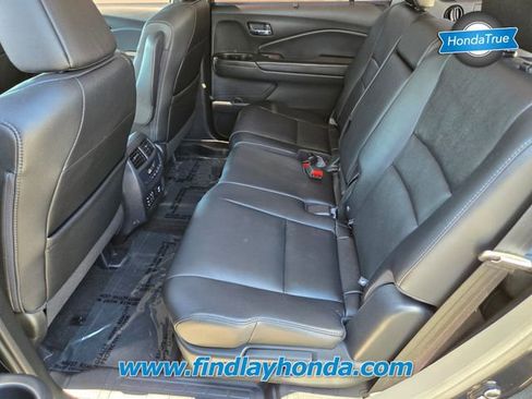 Certified 2018 Honda Pilot Touring image 14