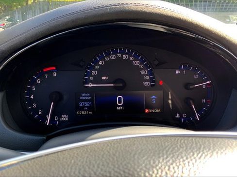 Used 2015 Cadillac XTS Luxury image 20