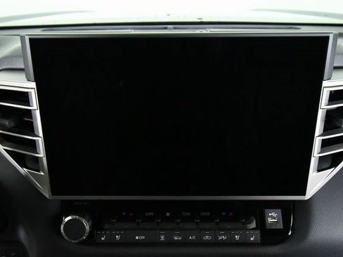 New 2026 Toyota Tundra Limited image 4