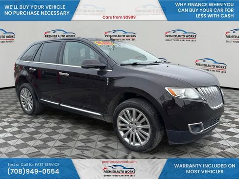 Used 2013 Lincoln MKX AWD image 3