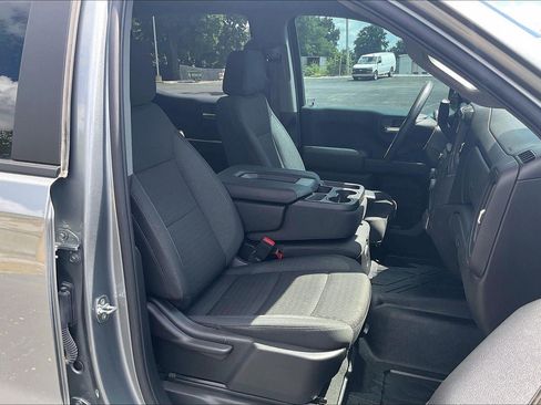 Used 2025 Chevrolet Silverado 1500 Custom w/ LPO, Dark Essentials Package AWD/4WD image 7