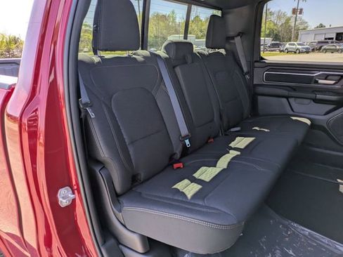 New 2026 RAM 1500 4x4 Crew Cab image 28