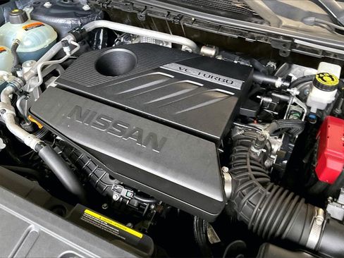 Used 2023 Nissan Rogue SV image 29