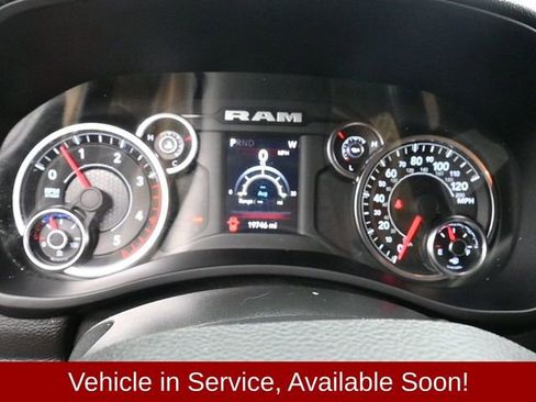 Used 2021 RAM 2500 Big Horn w/ Level 1 Equipment Group image 18