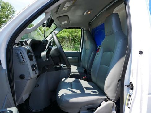Used 2023 Ford E-350 and Econoline 350 Super Duty w/ Power Windows & Locks Group RWD image 10
