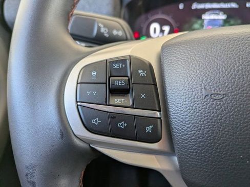 Certified 2025 Ford Explorer Active image 24