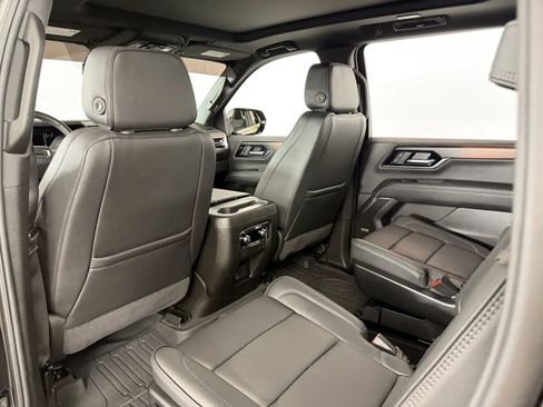 Used 2026 GMC Yukon XL Denali w/ Sun & Power Step Package AWD/4WD image 33