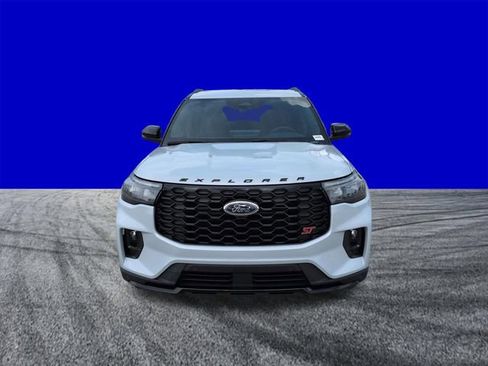 New 2026 Ford Explorer ST AWD/4WD image 9