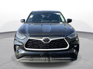 Certified 2024 Toyota Highlander LE video 3