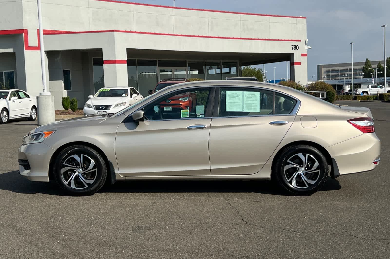 Used 2016 Honda Accord LX image 9