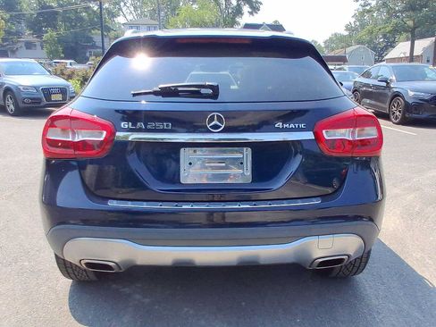 Used 2018 Mercedes-Benz GLA 250 4MATIC image 23