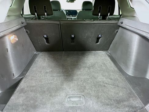 Used 2025 Chevrolet Trax LS image 27