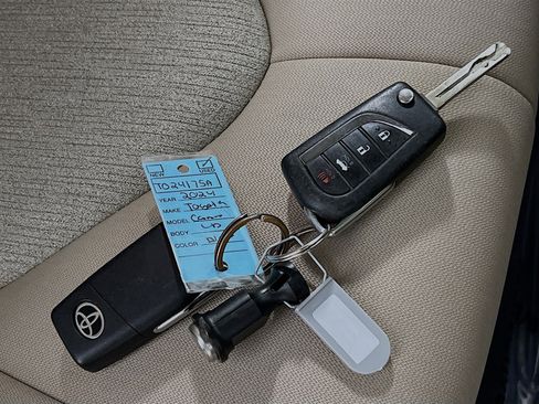 Used 2024 Toyota Camry LE image 36