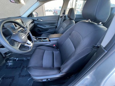 Used 2024 Nissan Altima 2.5 SV image 27