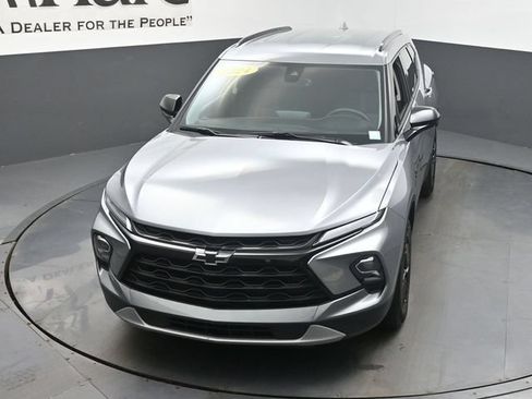 Used 2024 Chevrolet Blazer LT w/ Convenience Package FWD image 45