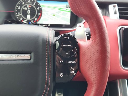 Used 2022 Land Rover Range Rover Sport SVR AWD/4WD image 29