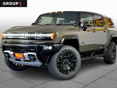 New 2025 GMC Hummer EV 3X w/ LPO, Dark Essentials Package