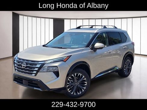 Used 2026 Nissan Rogue Platinum w/ Platinum Premium Package AWD/4WD image 1