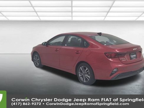 Used 2024 Kia Forte LXS image 11