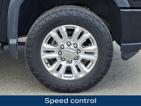 Used 2022 GMC Sierra 3500 Denali AWD/4WD image 28