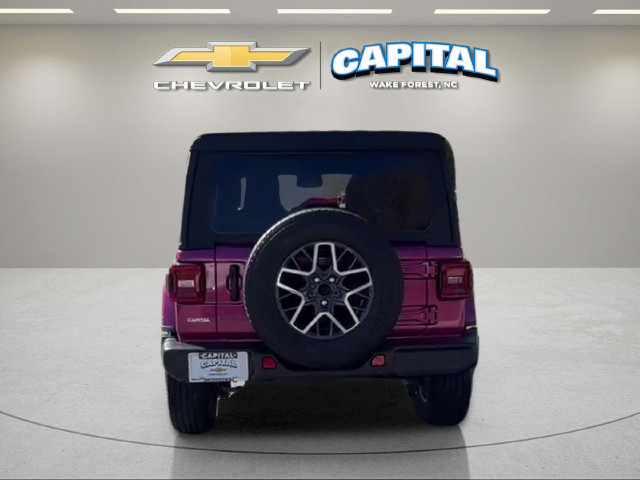 Used 2026 Jeep Wrangler Unlimited Sahara AWD/4WD image 4