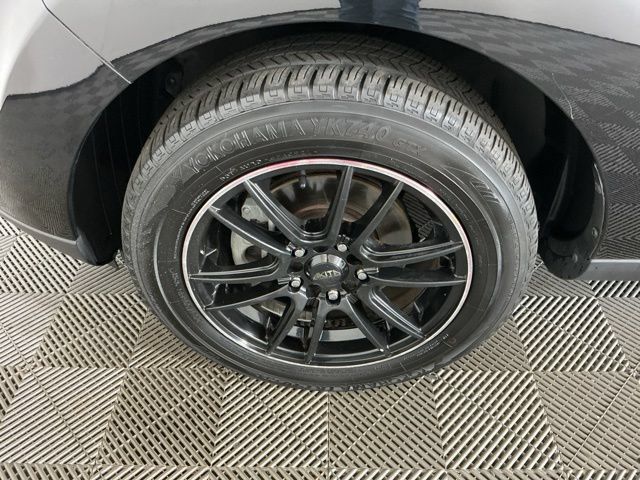 Used 2015 Kia Soul FWD image 25