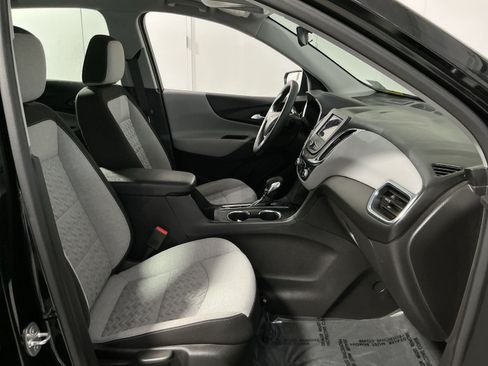 Used 2023 Chevrolet Equinox LS w/ Driver Confidence II Package AWD/4WD image 26