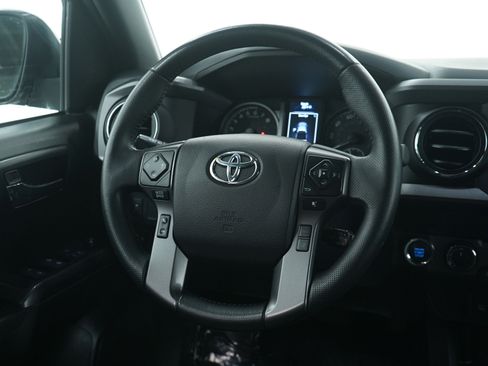 Used 2021 Toyota Tacoma TRD Off-Road w/ Blackout Package (TMS) image 17