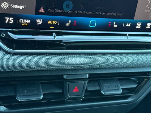 New 2026 Volkswagen Tiguan S AWD/4WD image 19