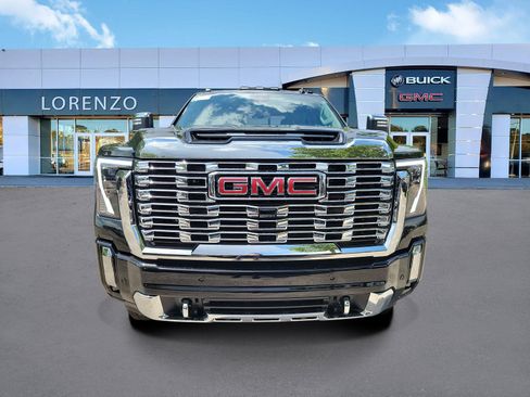 New 2026 GMC Sierra 2500 Denali w/ Denali Reserve Package AWD/4WD image 2