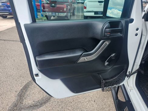 Used 2016 Jeep Wrangler Unlimited Sport AWD/4WD image 17