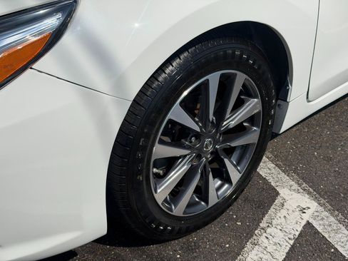 Used 2016 Nissan Altima 2.5 S w/ Power Driver Seat Package FWD image 6