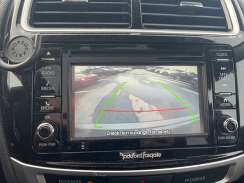 Used 2017 Mitsubishi Outlander Sport GT image 31