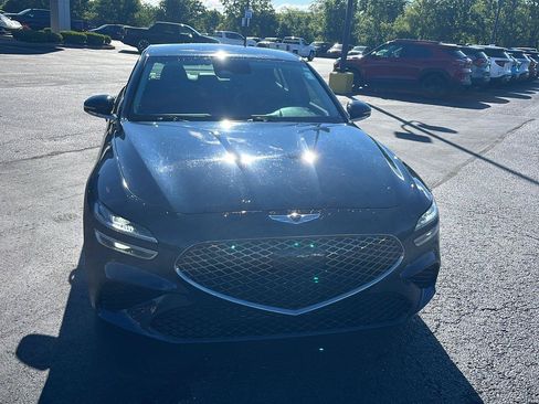 Used 2023 Genesis G70 2.0T AWD/4WD image 8