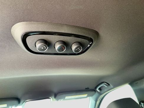 Used 2025 Dodge Durango GT w/ Blacktop Package image 25