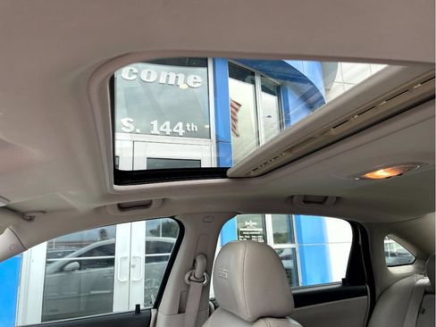 Used 2006 Chevrolet Impala SS w/ Convenience Package FWD image 9