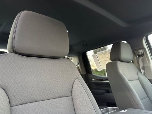 New 2026 GMC Sierra 1500 Elevation image 16