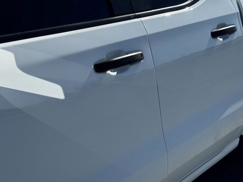 Used 2023 Chevrolet Silverado 1500 Custom image 16