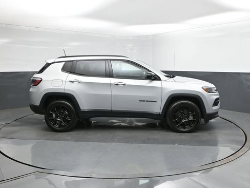 New 2026 Jeep Compass Latitude w/ Quick Order Package 29K AWD/4WD image 26