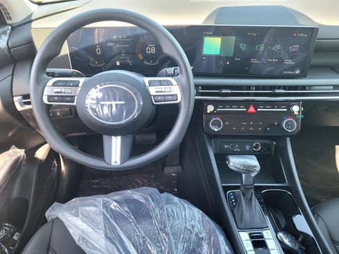 New 2026 Hyundai Tucson SEL Plus FWD image 12
