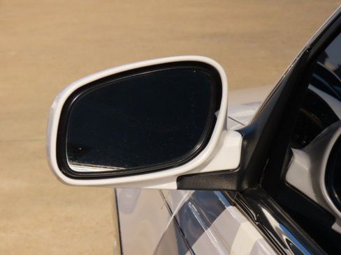 Used 2000 Lincoln Town Car Signature image 15