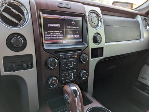 Used 2013 Ford F150 King Ranch w/ King Ranch Luxury Pkg image 32