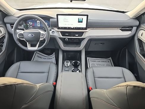 New 2026 Ford Explorer Active w/ Active Comfort Package RWD image 25