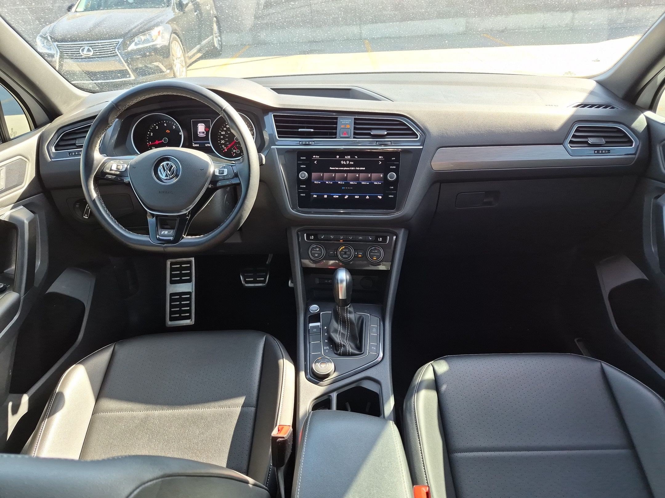 Used 2021 Volkswagen Tiguan SE R-Line AWD/4WD image 27